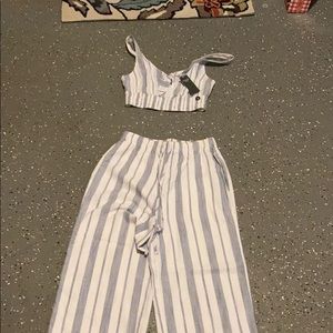 TAGS STILL ON two piece outfit